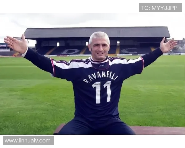 足球明星离婚背后的真相与原因揭秘你不知道的故事